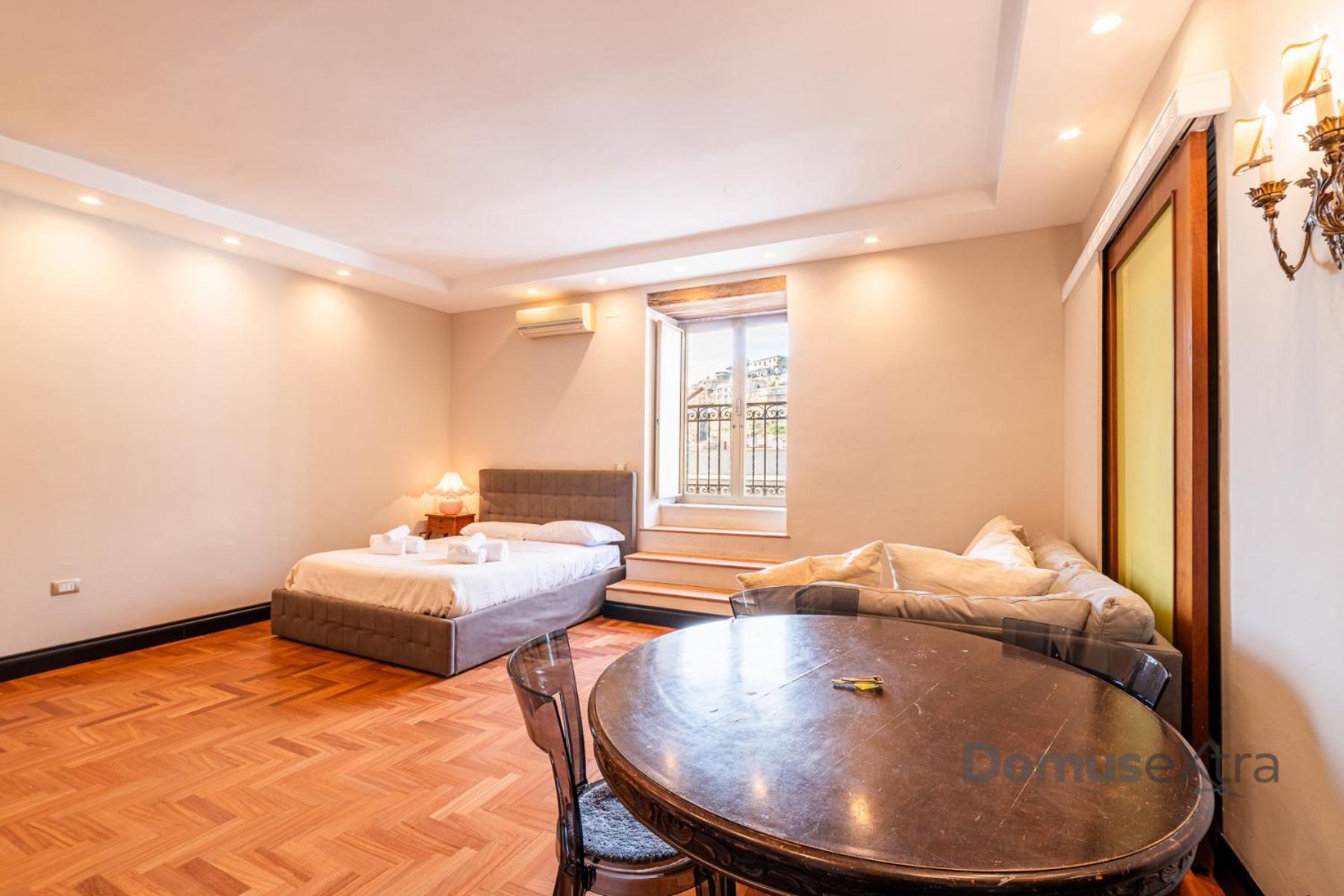 Gramsci Relais By Domusextra Apartment เนเปิลส์ ภายนอก รูปภาพ